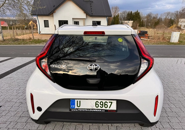 Toyota Aygo cena 54900 przebieg: 29918, rok produkcji 2022 z Szczytno małe 79